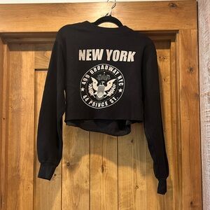 Brandy Melville cropped black New York sweatshirt